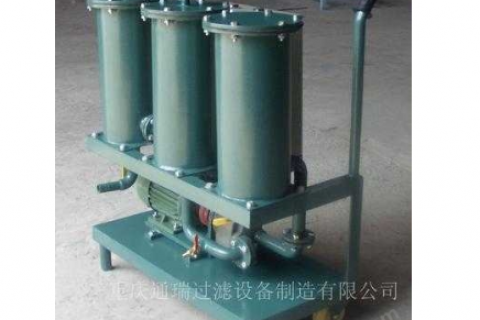 户外作业好辅佐：轻盈式滤油机，，轻松应对种种情形，，包管油品质量